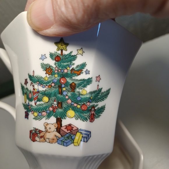 Nikko christmastime set of 2 coffee tea cups fine china - Picture 7 of 9